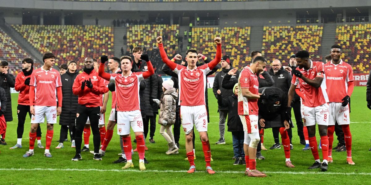 Alex Pop, eroul din umbră al lui Dinamo: Goluri decisive și o ascensiune remarcabilă Atacantul dinamovist Alex Pop a demonstrat încă o dată importanța sa pentru echipă, marcând golul decisiv în meciul din Cupa României Betano cu Metalul Buzău