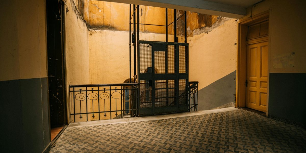 Cât de fezabil este proiectul „lift pentru viață” adoptat de senat?