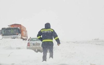 Cod galben de ploi și ninsori în jumătate de țară Administrația Națională de Meteorologie (ANM) a emis o avertizare de tip cod galben pentru ploi și ninsori, valabilă începând de duminică