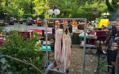 Mieii de Paște, comercializați în târguri temporare