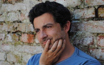 Contestații la concursul pentru conducerea teatrului național bucurești Actorul Mihai Călin a semnalat, printr-o postare pe Facebook, că Federația Sindicatelor din Instituțiile de Cultură contestă legalitatea procedurii de concurs pentru funcția de director al Teatrului Național „I.L