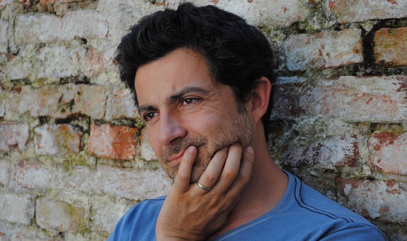 Contestații la concursul pentru conducerea teatrului național bucurești Actorul Mihai Călin a semnalat, printr-o postare pe Facebook, că Federația Sindicatelor din Instituțiile de Cultură contestă legalitatea procedurii de concurs pentru funcția de director al Teatrului Național „I.L