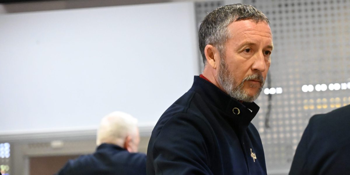 Conflict la distanță între Mihai Stoica și Mihăiță Pleșan pe tema transferurilor ratate la FCSB Un schimb de replici aprins a avut loc între Mihai Stoica, președintele Consiliului de Administrație al FCSB, și impresarul Mihăiță Pleșan, pe marginea unor posibile transferuri de fotbaliști la echipa de fotbal bucureșteană