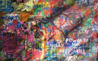 Ciucu invită artiștii de grafitti la dialog pentru a găsi spații legale de exprimare Primarul general al Capitalei, Ciprian Ciucu, face apel la artiștii de grafitti pentru a identifica împreună zone urbane adecvate pentru exprimarea artistică stradală