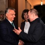 Putin eliberează doi prizonieri cu dublă cetățenie, consolidând legăturile cu Ungaria Președintele rus Vladimir Putin a ordonat eliberarea a doi prizonieri de război cu dublă cetățenie ucraineană și ungară, un gest care subliniază apropierile dintre Kremlin și Budapesta