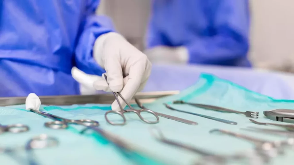 Primul transplant facial din lume cu țesut obținut prin moarte asistată, o premieră medicală în Spania O femeie din Spania, identificată drept Carme, a beneficiat de primul transplant facial din lume realizat cu țesut donat de o persoană care a ales moartea asistată