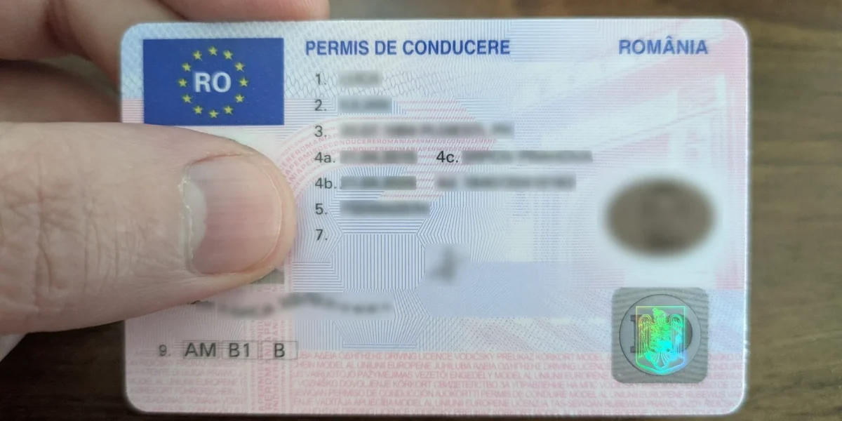 Amenzi neplătite: permisul de conducere, suspendat automat din 2026 Șoferii din România care acumulează amenzi rutiere neplătite riscă suspendarea permisului de conducere, începând cu august 2026