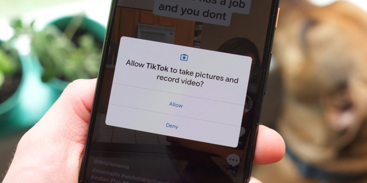 Verifică-ți aplicațiile de pe Android: Cum să eviți accesul neautorizat la datele tale Te-ai întrebat vreodată ce aplicații au acces la contactele, mesajele sau locația ta pe telefonul Android? Este o întrebare importantă, având în vedere gradul tot mai mare de dependență de dispozitivele mobile