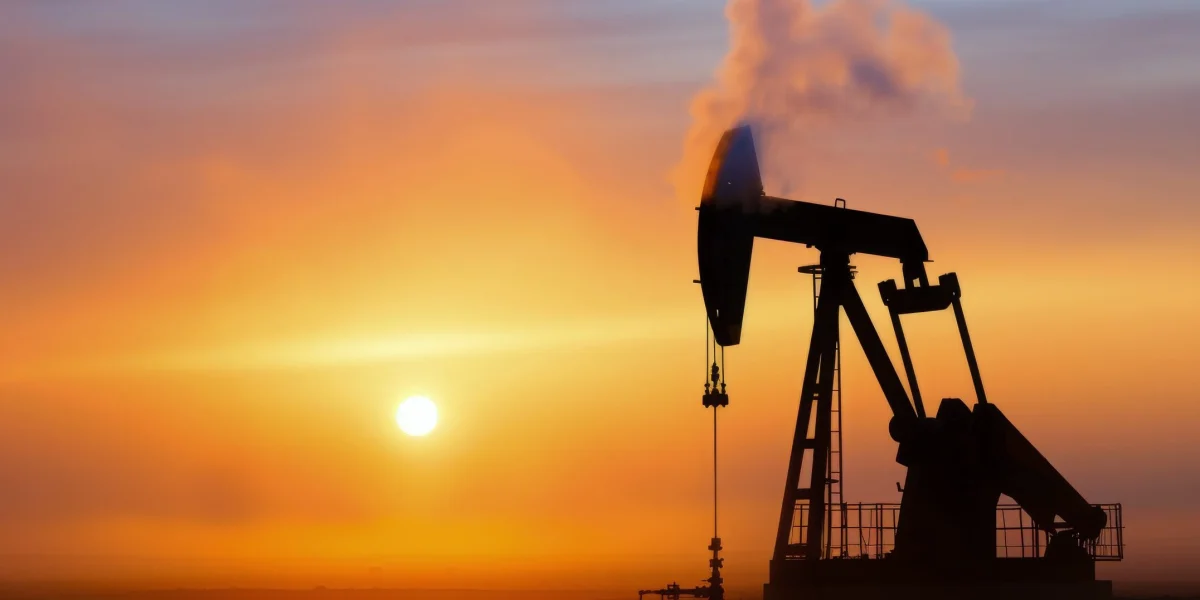 Kuweit activează forța majoră: Producția de petrol, afectată de conflictul din Orientul Mijlociu Kuweit a declarat stare de forță majoră și a redus producția de petrol, în contextul tensiunilor crescute din Orientul Mijlociu