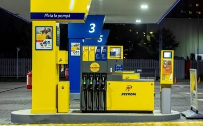 Prețurile carburanților continuă să urce: Benzina depășește 8,20 lei pe litru în București Bucureștenii se confruntă cu o nouă scumpire a carburanților, după ce prețul benzinei standard a sărit de 8,20 lei pe litru, iar motorina standard a depășit pragul de 8,50 lei pe litru