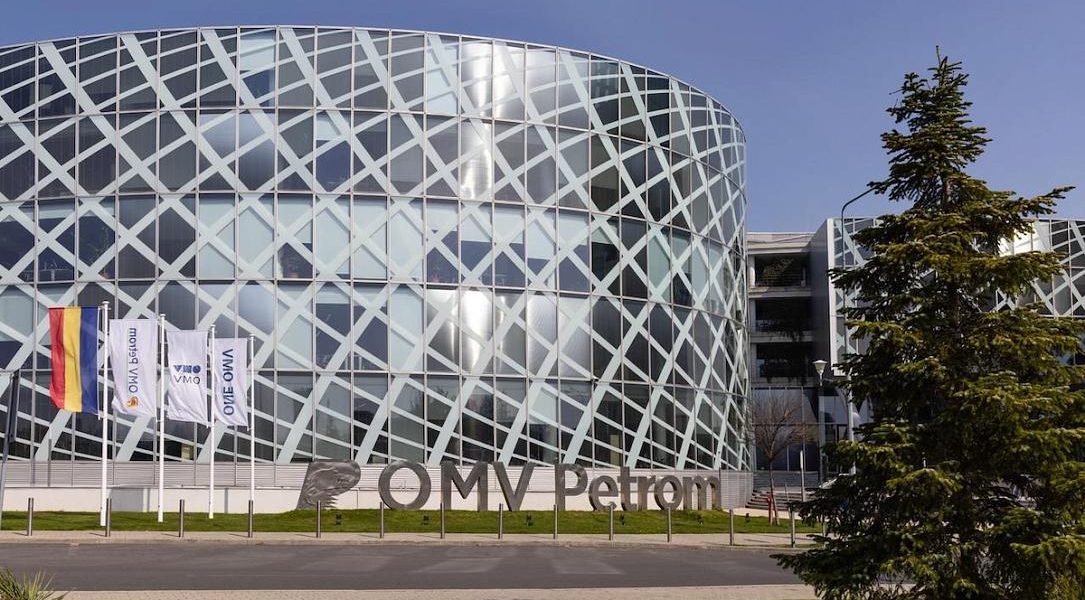 OMV Petrom intră într-un nou proiect de explorare în Marea Neagră bulgară OMV Petrom, cel mai mare producător de energie integrat din Sud-Estul Europei, s-a alăturat consorțiului de explorare pentru blocul offshore Han Tervel, situat în Marea Neagră, în zona economică exclusivă a Bulgariei