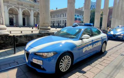 Doi anarhiști italieni mor într-o explozie, posibil în timp ce pregăteau un atac Doi anarhiști italieni cunoscuți de poliție au murit în urma unei explozii într-un hangar de la periferia Romei, unde se pare că pregăteau o bombă