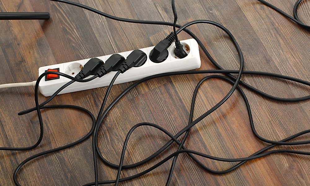 Inflația continuă să lovească buzunarele românilor: Ce s-a scumpit cel mai mult Românii se confruntă în continuare cu scumpiri la majoritatea produselor și serviciilor, arată datele Institutului Național de Statistică (INS)