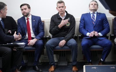 Departamentul american al Transporturilor vrea să folosească inteligența artificială (AI) pentru a redacta reglementări de siguranță pentru avioane, mașini și conducte