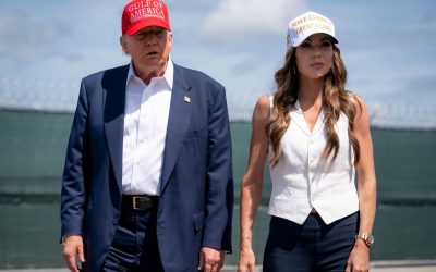 Kristi Noem, o figură marcantă în administrația Trump și un susținător fervent al politicilor MAGA, va părăsi Departamentul pentru Securitate Internă al SUA