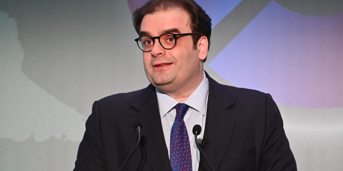 Modelul economic european, bazat pe forța de muncă, ajunge la limită Modelul economic european, care s-a sprijinit pe o forță de muncă în creștere pentru a genera prosperitate, se apropie de sfârșit