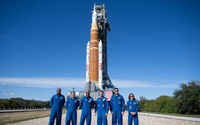 Astronauții Artemis 2 au ajuns la Centrul Kennedy, pregătiți pentru misiunea lunară Echipajul misiunii Artemis 2, care va fi prima călătorie umană spre Lună în peste jumătate de secol, a aterizat la Centrul Spațial Kennedy (KSC) din Florida, pregătindu-se pentru lansarea programată pe 1 aprilie