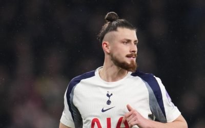 Drăgușin, titular în Fulham – Tottenham! Etapa 28 Premier League, exclusiv pe Voyo.