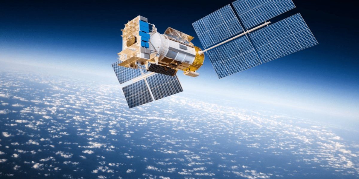 Europa investește 100 de milioane de euro în rețelele viitorului: sateliți, 6G și inteligență artificială Agenția Spațială Europeană (ESA) și GSMA au anunțat la Mobile World Congress un fond de 100 de milioane de euro dedicat dezvoltării rețelelor non-terestre (NTN)