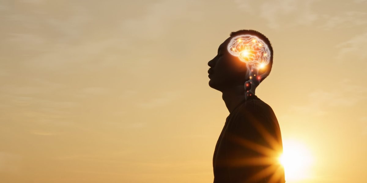 O schimbare profundă în mentalitatea globală: tot mai mulți oameni aleg să încetinească ritmul O tendință aparent paradoxală ia amploare în societatea contemporană: tot mai mulți oameni, în special în rândul generațiilor tinere, aleg să reducă ritmul alert al vieții