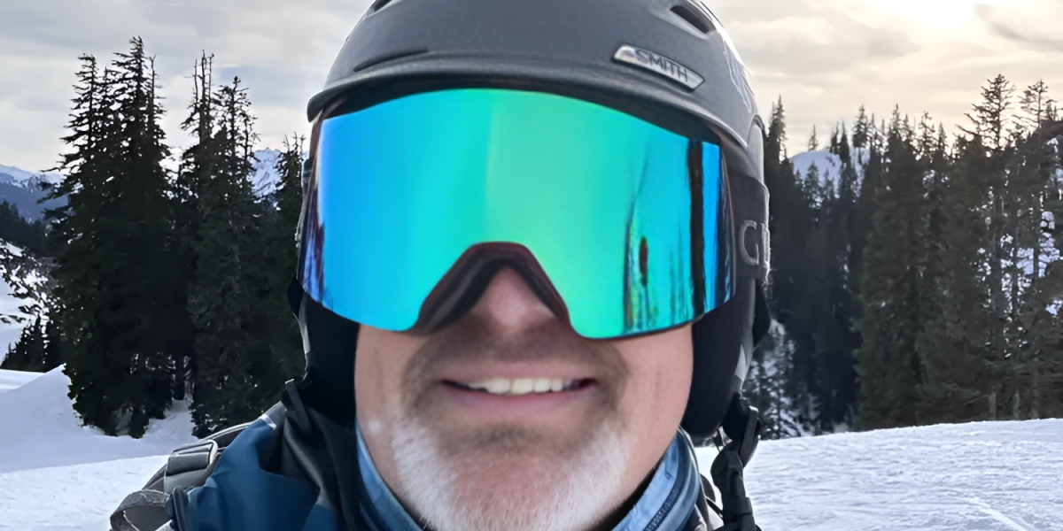 Soțul găsit sub zăpadă după 4 ore, localizat cu „Find My iPhone”