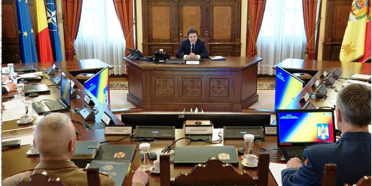 CSAT se reunește de urgență: SUA solicită trimiterea de avioane de luptă și trupe în România Consiliul Suprem de Apărare a Țării (CSAT) s-a reunit miercuri dimineață la Palatul Cotroceni, la solicitarea președintelui Nicușor Dan