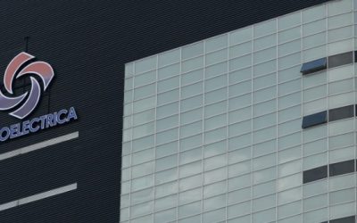 Hidroelectrica investește masiv în energie regenerabilă: Noua hidrocentrală Nehoiașu II, un proiect de 49,5 milioane de euro Hidroelectrica, cel mai mare producător de energie electrică din România, a lansat procedura de achiziție pentru proiectarea și montajul echipamentelor mecanice și electrice ale Centralei Hidroelectrice (CHE) Nehoiașu II