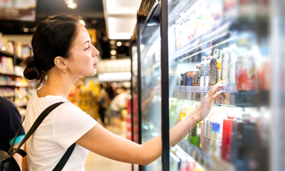 Cum ajung deficitele gemene, nevăzute, în frigiderul românilor?