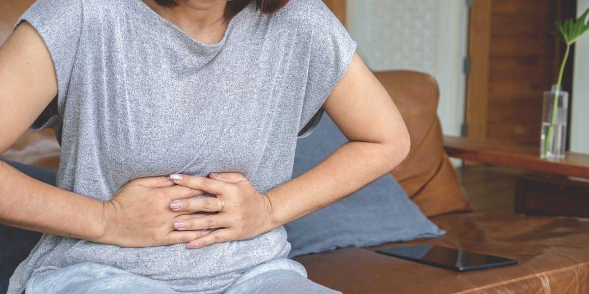 Un pacient din Mumbai, India, a găsit alinare după luni de suferință cauzată de sindromul de colon iritabil (SCI)