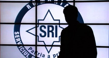 Peste 12.000 de pensionari din serviciile secrete, radiografia veniturilor În octombrie 2025, un număr de 12.225 de persoane beneficiau de pensie de serviciu din partea Serviciului Român de Informații (SRI), conform datelor analizate