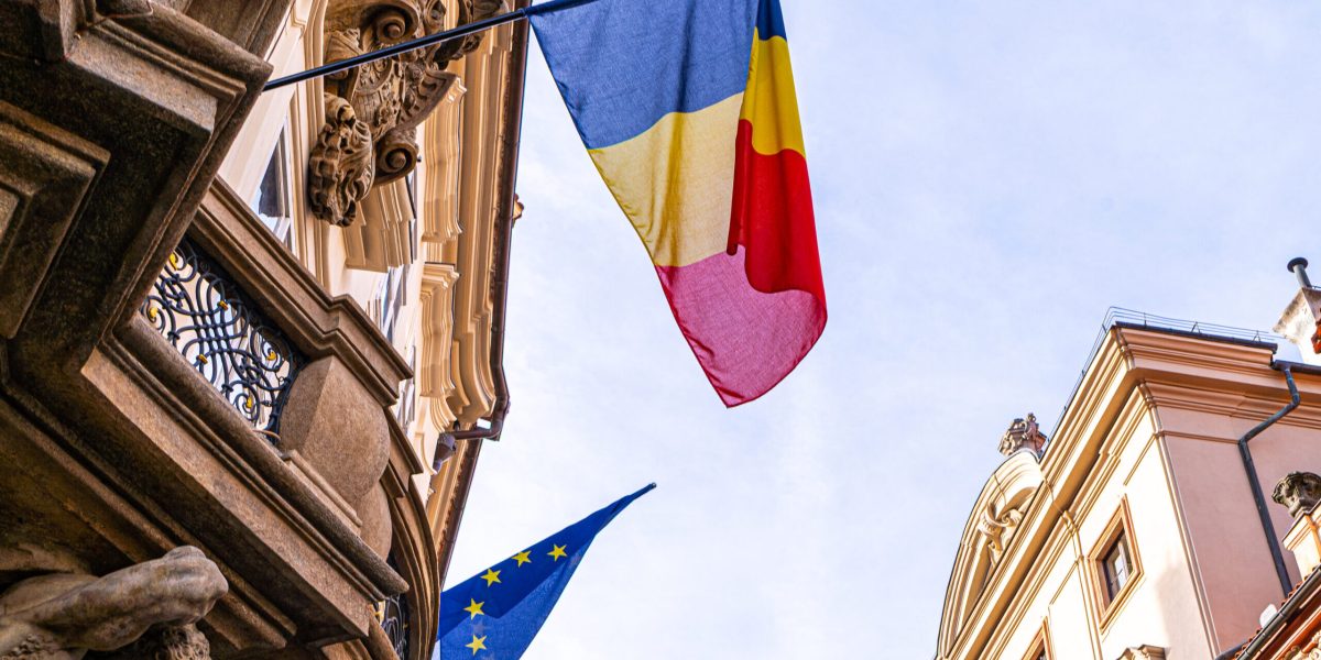 România pierde procesul cu OMV la Paris: Statul trebuie să plătească zeci de milioane de euro pentru poluarea istorică Statul român a suferit o înfrângere importantă la Curtea de Apel din Paris într-un litigiu cu grupul austriac OMV AG, acționarul majoritar al OMV Petrom, cea mai mare companie de petrol și gaze din România
