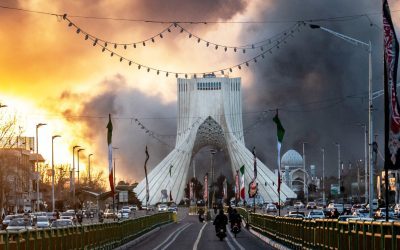 Atac american-israelian: Iranul, țintă ușoară, conform secretarului apărării american Teheranul, 5 martie 2026 – Într-o conferință de presă care a stârnit controverse, secretarul american al apărării, Pete Hegseth, a declarat că atacul coordonat de SUA și Israel asupra Iranului nu a fost conceput ca o luptă corectă