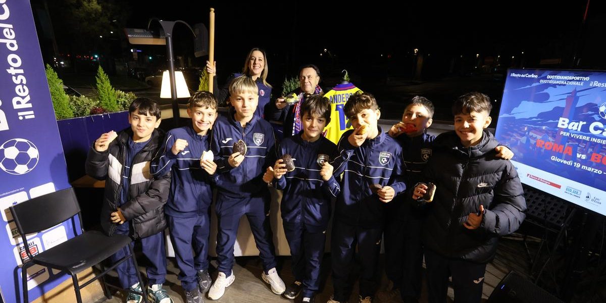 Bologna vibrând în așteptarea meciului, cu jazz, fotbal și entuziasm local Bologna, 19 martie 2026 – Atmosfera de sărbătoare a cuprins din nou orașul italian, anticipând cu nerăbdare un nou meci pe stadionul Olimpic din Roma