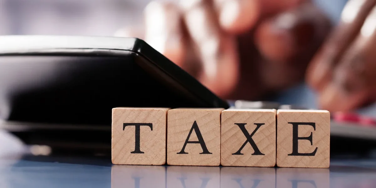 Ultima zi pentru reducerile la impozitele locale în Constanța: 31 martie 2026 Serviciul Public de Impozite și Taxe (SPIT) Constanța reamintește contribuabililor că data de 31 martie 2026 este ultima zi în care aceștia pot beneficia de bonificații pentru plata integrală a taxelor locale