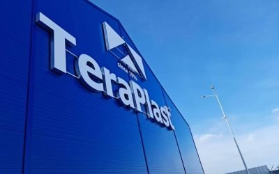 TeraPlast trece în categoria Premium pe piața principală a Bursei de Valori București Producătorul român de materiale de construcții TeraPlast (simbol bursier TRP) a fost promovat vineri, 13 martie, de la categoria Standard la categoria Premium a Pieței Principale administrate de Bursa de Valori București (BVB)
