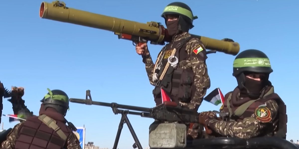 Un război „nevăzut”, purtat timp de decenii de Iran împotriva Statelor Unite, a lăsat în urmă sute de victime americane și a remodelat profund geopolitica Orientului Mijlociu