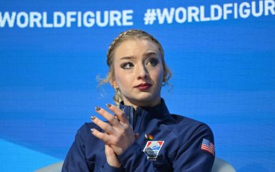 Amber Glenn, patinatoarea americană, dezamăgește la Campionatele Mondiale, dar emoționează fanii Praga, Cehia – Finalul de sezon nu a fost cel dorit pentru patinatoarea americană Amber Glenn