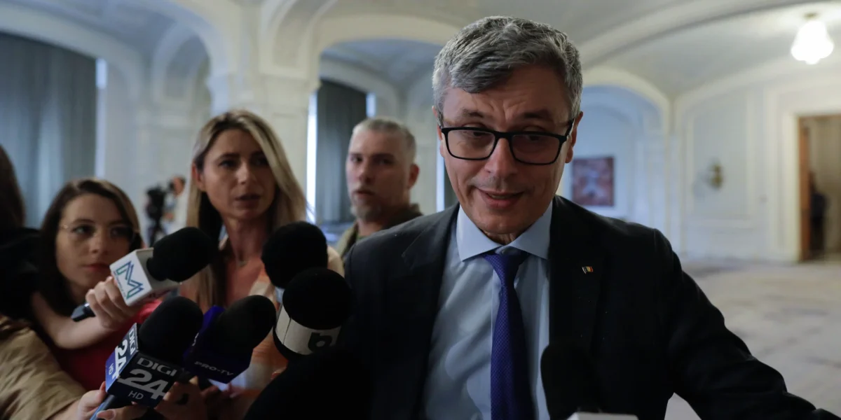 România, pregătită să limiteze scumpirea combustibililor: Soluțiile lui Virgil Popescu și măsurile transportatorilor Creșterea prețurilor la carburanți, resimțită deja de șoferi, îngrijorează autoritățile și transportatorii rutieri