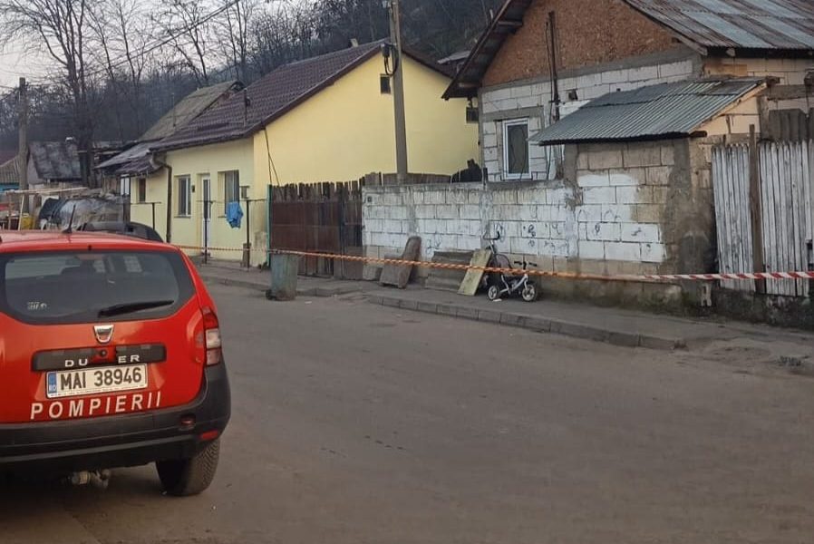 Alunecare de teren în Slatina: Șapte locuințe afectate și 25 de persoane evacuate O alunecare de teren produsă miercuri dimineață în Slatina, județul Olt, a afectat șapte locuințe și a determinat evacuarea a 25 de persoane