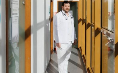 Ora de vară se apropie: Ce efecte are asupra organismului și cum ne pregătim România va trece la ora de vară în noaptea de 28 spre 29 martie 2026