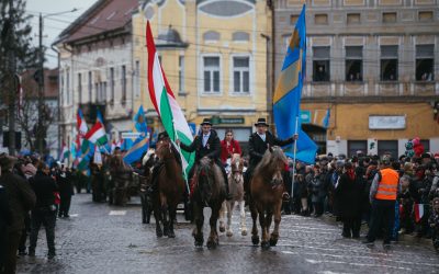 Ziua Maghiarilor de Pretutindeni: Președintele Ungariei și vicepremierul Semjén Zsolt, așteptați la manifestări în România Președintele Ungariei, Sulyok Tamas, va participa duminică la evenimentele organizate la Târgu Secuiesc cu ocazia Zilei Maghiarilor de Pretutindeni și a comemorării Revoluției de la 1848-1849