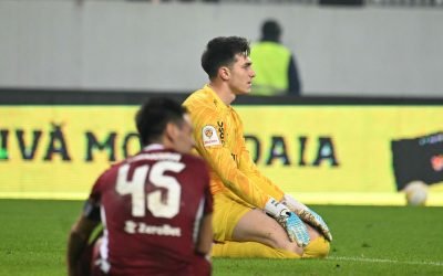 Craiova învinge CFR Cluj în Cupa României, Popa scoate în evidență seria de invincibilitate Universitatea Craiova a învins CFR Cluj cu scorul de 3-1, după prelungiri, în sferturile de finală ale Cupei României, într-un meci disputat pe stadionul „Ion Oblemenco”