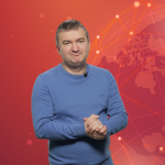 Francez furios și-a demolat casa: A vrut să scape de români