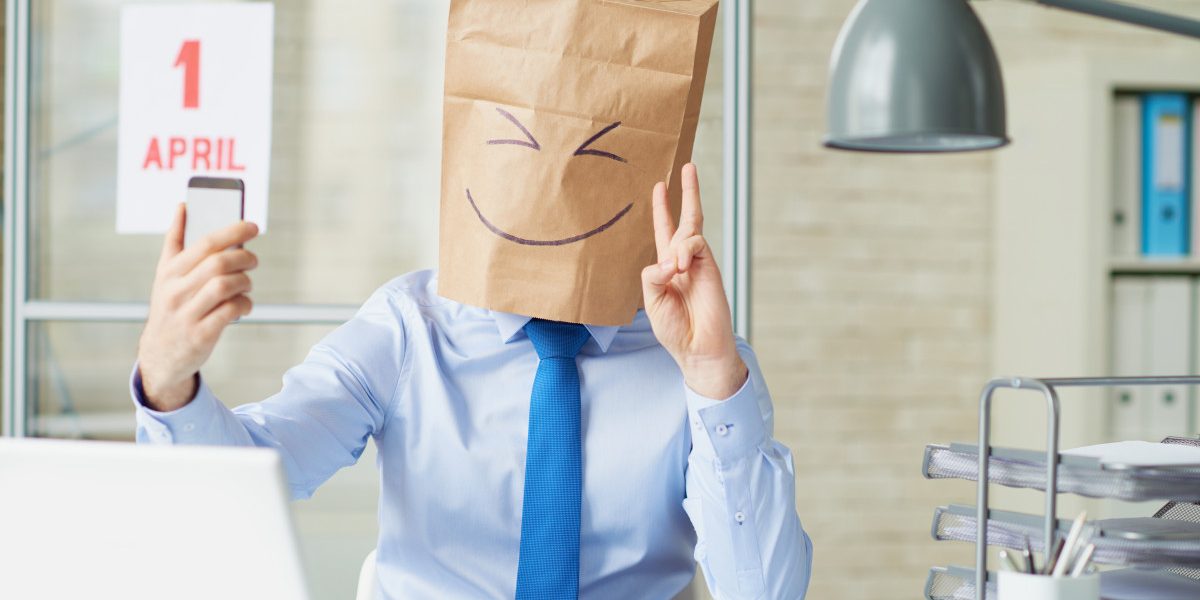 1 Aprilie 2026: Cum a apărut „Ziua Păcălelilor” și care sunt cele mai celebre farse din istorie