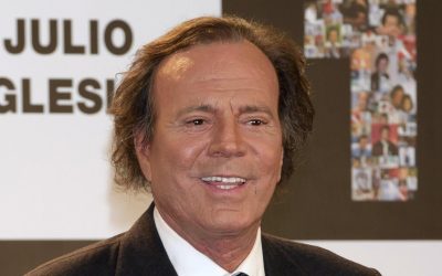 Julio Iglesias, audiat într-un dosar de agresiuni sexuale, nu a fost nici măcar suspect Cântărețul Julio Iglesias nu a fost niciodată suspect în ancheta deschisă de Parchetul instanței naționale, în urma plângerii depuse de două foste angajate, care l-au acuzat de trafic de persoane în scopuri sexuale și exploatare prin muncă