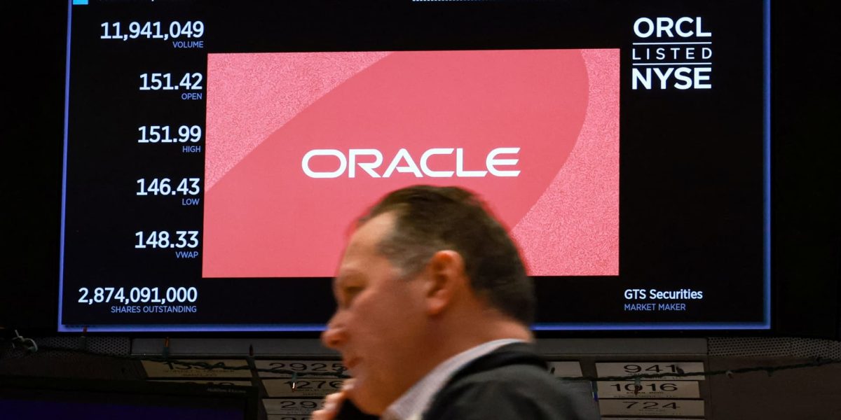 Oracle Taie Mii de Locuri de Muncă pe Fondul Crizei din Industria Tehnologiei Oracle, gigantul software, se confruntă cu o perioadă dificilă, fiind nevoită să reducă mii de posturi, conform unor surse citate de CNBC