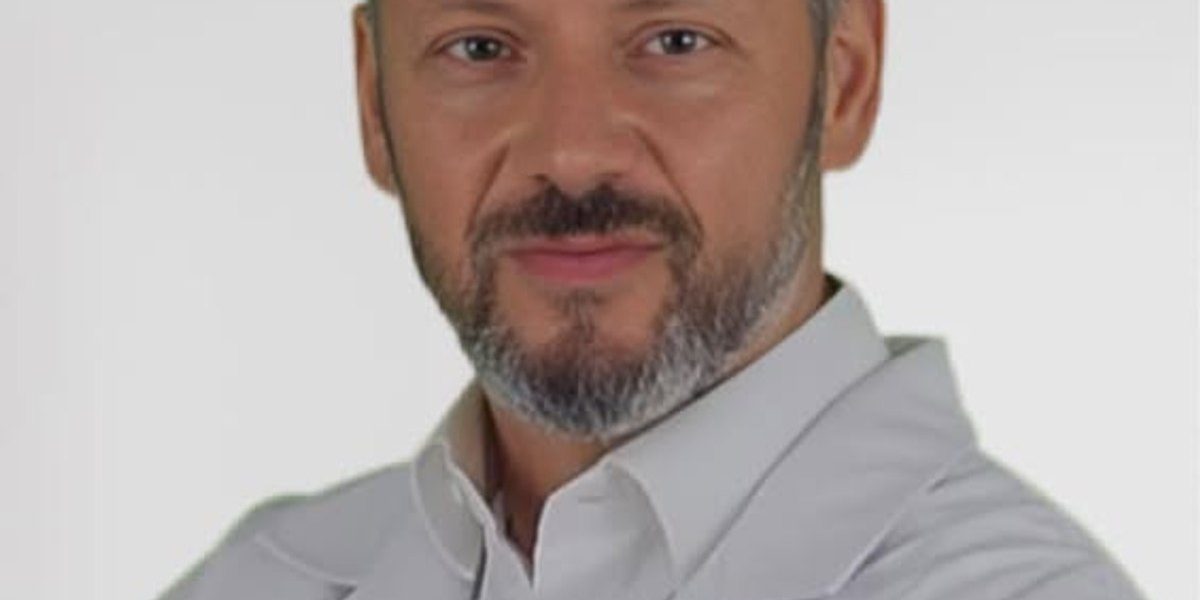 Constanța: Medic neurochirurg, impostură de Stanford și „țeapă” de 4000 €