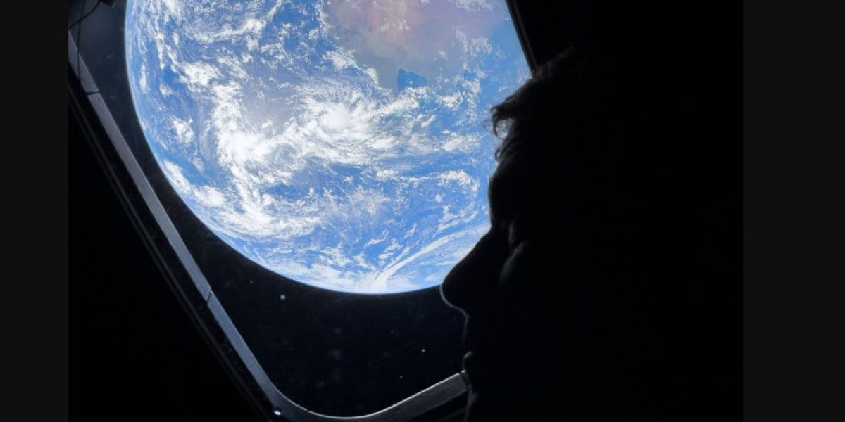 Călătorie spre Pământ: Cum văd astronauții Artemis 2 planeta Albastră