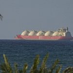 Iranul blochează Strâmtoarea Ormuz, dar relaxează spațiul aerian