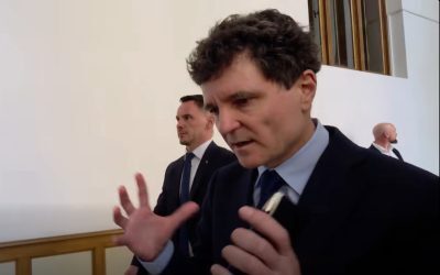 Majoritatea, miza crucială: Donald Trump, pe muchie de cuțit
